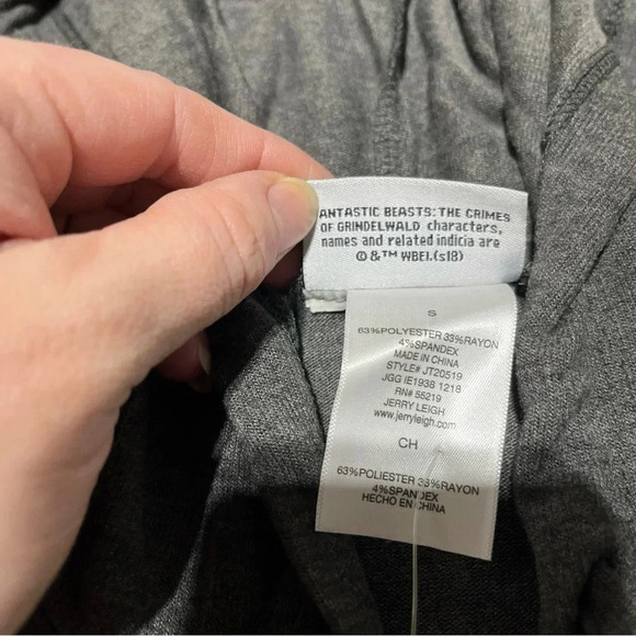 Women's HOODIE-Sweat Shirt -Fantastic Beast and The Crimes of Grindelwald NWT S - Picture 6 of 7